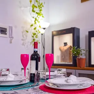 Center House Colosseo Apartment