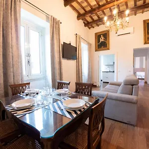 The Best Rent - Beautiful With Terrace Near Colosseo Rome