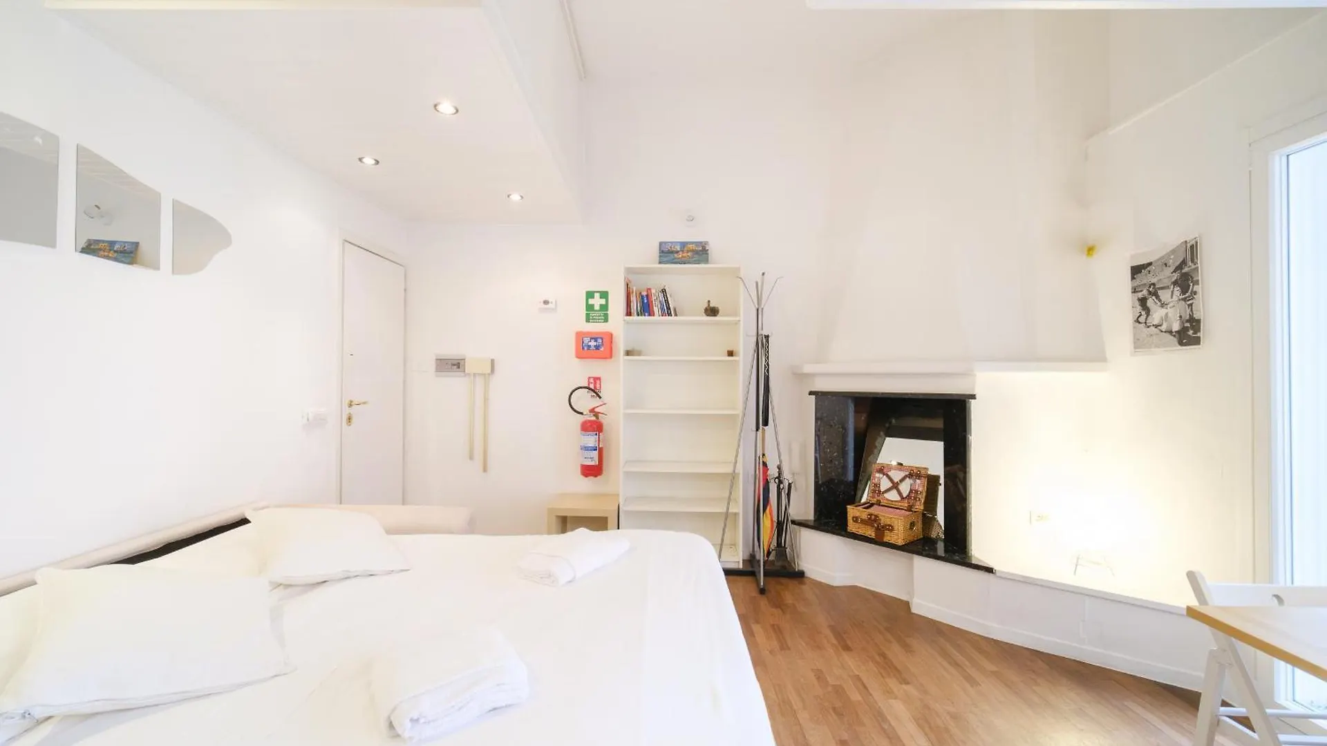 Apartment Monti'S View By Buddyrent Rome
